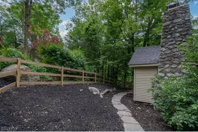 1098 Lakeside Dr, Vernon Twp., NJ 07422 - Photo 27