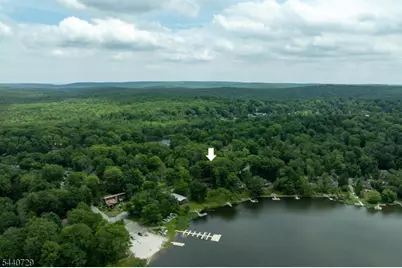 1098 Lakeside Dr, Vernon Twp., NJ 07422 - Photo 43