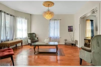 127 S Burnett St R #2, East Orange, NJ 07018 - Photo 5
