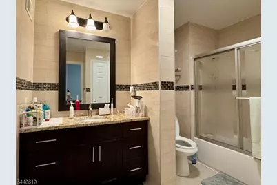 115 Chelsea Way, Bridgewater, NJ 08807 - Photo 17