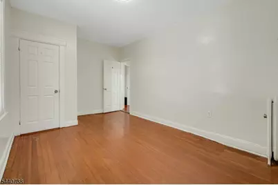 127 S Burnett St R #4, East Orange, NJ 07018 - Photo 15