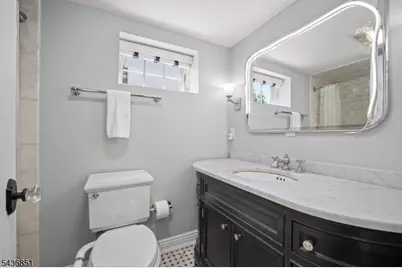 18 Sunset Dr, Millburn, NJ 07041 - Photo 21