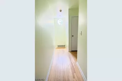13 Greenwich Rd, Edison, NJ 08820 - Photo 11