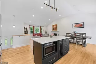 29 Oxford Cir, Montgomery Township, NJ 08558 - Photo 17