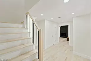 55 Green Hill Rd, Springfield, NJ 07081 - Photo 45