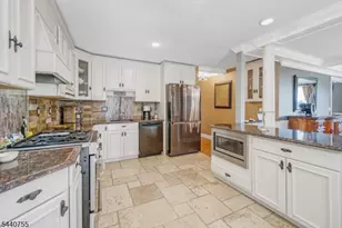 207 Eileen Dr, Cedar Grove, NJ 07009 - Photo 3