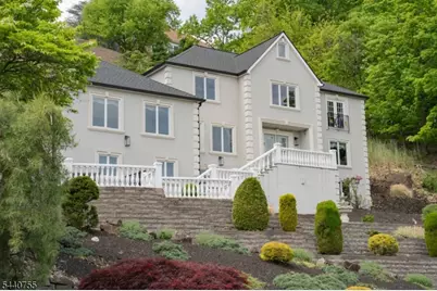 207 Eileen Dr, Cedar Grove, NJ 07009 - Photo 1