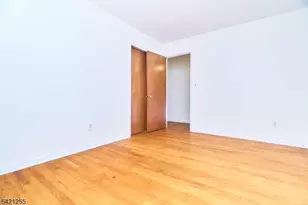 1004-06 Park Ln, Plainfield, NJ 07062 - Photo 5