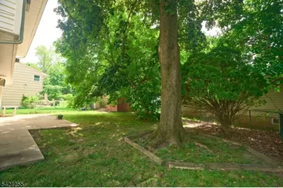 1004-06 Park Ln, Plainfield, NJ 07062 - Photo 13
