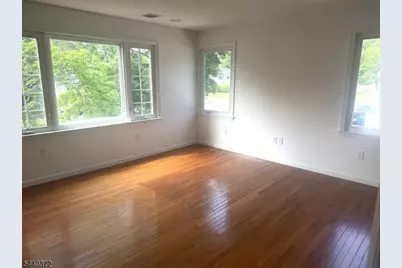 62 W McClellan Ave, Livingston Twp., NJ 07039 - Photo 11