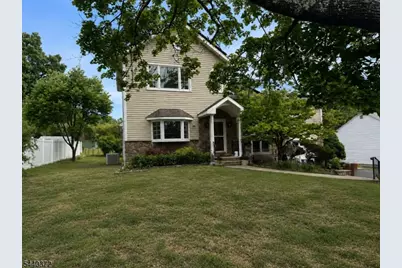 62 W McClellan Ave, Livingston Twp., NJ 07039 - Photo 1