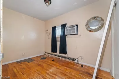 322 E Jersey St, Elizabeth, NJ 07206 - Photo 13