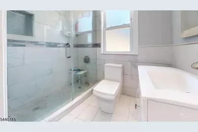 124 Green St, Franklin Township, NJ 08873 - Photo 35