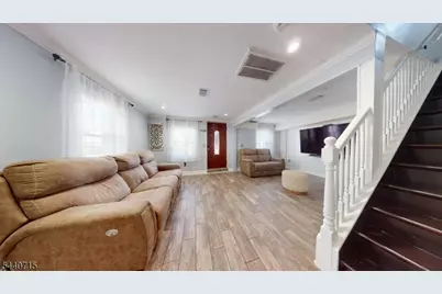 124 Green St, Franklin Township, NJ 08873 - Photo 9