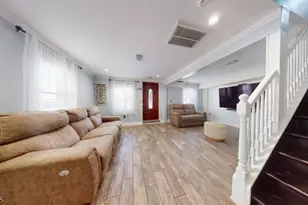 124 Green St, Franklin Township, NJ 08873 - Photo 9
