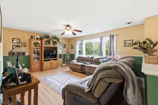 83 Layton Rd, Wantage, NJ 07461 - Photo 5