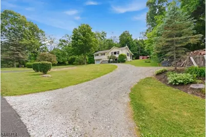 83 Layton Rd, Wantage, NJ 07461 - Photo 3