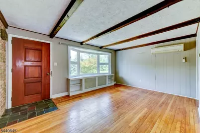16 Lenape Ave, Andover Township, NJ 07860 - Photo 7