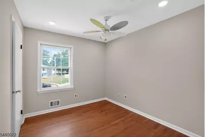 21 Ash Rd, Edison, NJ 08817 - Photo 19