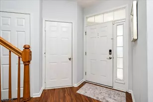 55 Scarlet Oak Dr, Montgomery Township, NJ 08540 - Photo 5
