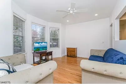 344 Joralemon St, Belleville, NJ 07109 - Photo 5