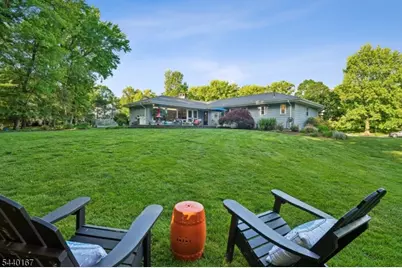 95 Yantacaw Brook Park, Montclair Twp., NJ 07043 - Photo 3