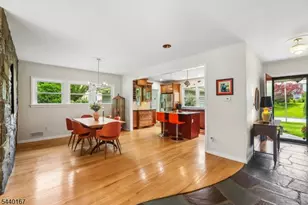 95 Yantacaw Brook Park, Montclair Twp., NJ 07043 - Photo 15