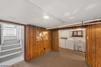 1941 Axton Ave, Union Township, NJ 07083 - Photo 17