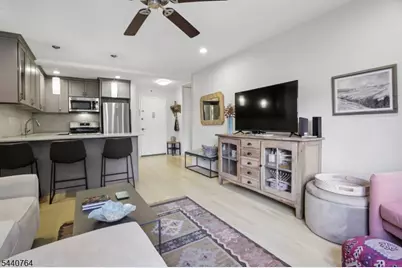 465-73 Valley Street Unit #3C, Maplewood, NJ 07040 - Photo 13