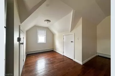 19 Walnut Ter, Bloomfield, NJ 07003 - Photo 5