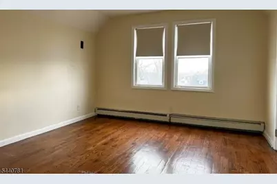 19 Walnut Ter, Bloomfield, NJ 07003 - Photo 3