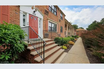 37A Sandra Circle #4, Westfield, NJ 07090 - Photo 3