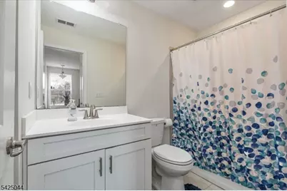 309 Saratoga Ct, Branchburg Township, NJ 08876 - Photo 19
