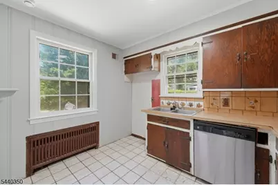 608-612 W 8th St, Plainfield, NJ 07060 - Photo 9