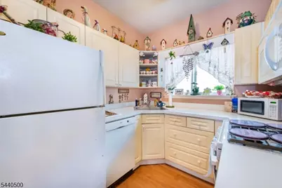 308 Brittany Dr #308, Wayne, NJ 07470 - Photo 11