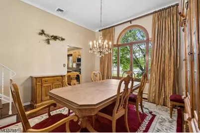 6 Davenport Ave, Roseland, NJ 07068 - Photo 9