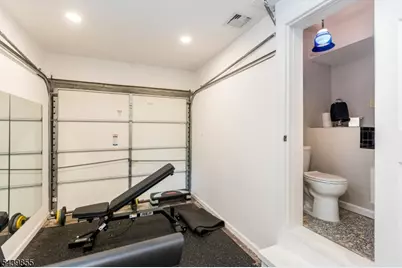25 Riverview Dr, Montclair, NJ 07043 - Photo 21