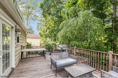 25 Riverview Dr, Montclair, NJ 07043 - Photo 23