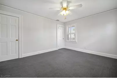 24 Meeker Pl, Millburn, NJ 07041 - Photo 13