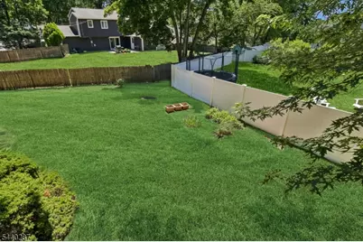 24 Cherry Hill Rd, Livingston Twp., NJ 07039 - Photo 27