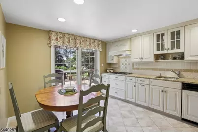 24 Cherry Hill Rd, Livingston Twp., NJ 07039 - Photo 3