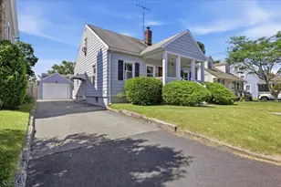 15 Kennedy Rd, Morris Township, NJ 07950 - Photo 1