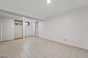 31 Blakely Pl, Garfield, NJ 07026 - Photo 27