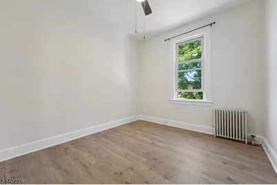 31 Blakely Pl #2, Garfield, NJ 07026 - Photo 33