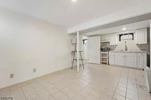 31 Blakely Pl, Garfield, NJ 07026 - Photo 23