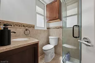 31 Blakely Pl, Garfield, NJ 07026 - Photo 31