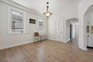 31 Blakely Pl, Garfield, NJ 07026 - Photo 7