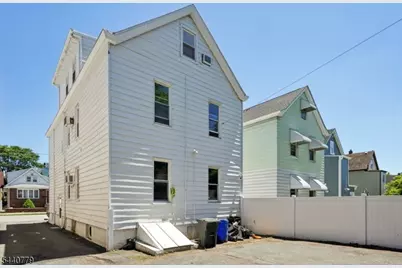 31 Blakely Pl #2, Garfield, NJ 07026 - Photo 3
