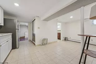 31 Blakely Pl, Garfield, NJ 07026 - Photo 21