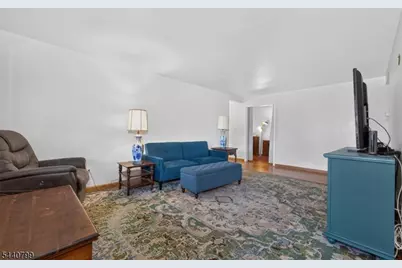 15-G Kensington Rd #G, Chatham Township, NJ 07928 - Photo 5